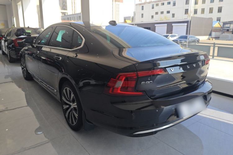 Used Volvo S90 2021 B5 Zhiyuan Luxury Edition
