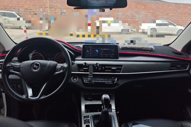 Used Hanteng X5 2018 1.5T Manual Luxury Edition