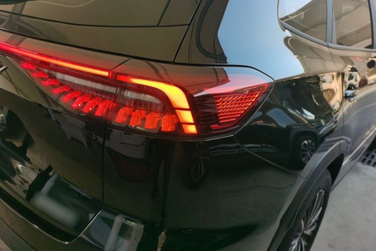 Used Chery Tiggo 8 PRO 2025 290T Two-Wheel-Drive Luxury Edition
