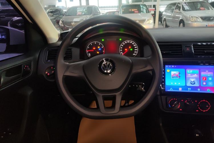 Used Volkswagen Santana 2019 1.5L Automatic Fashion Edition China VI Steering Wheel