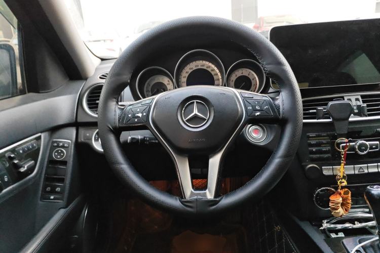 Used Mercedes-Benz C-Class 2013 C 260 CGI Fashion Model
