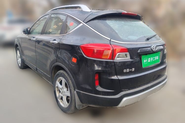 Used Bestune X80 2013 2.0L automatic comfort version
