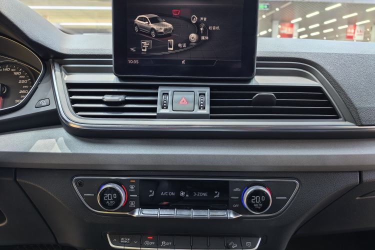 Used Audi Q5L 2018 40 TFSI Prestige Edition China VI Emission Standard
