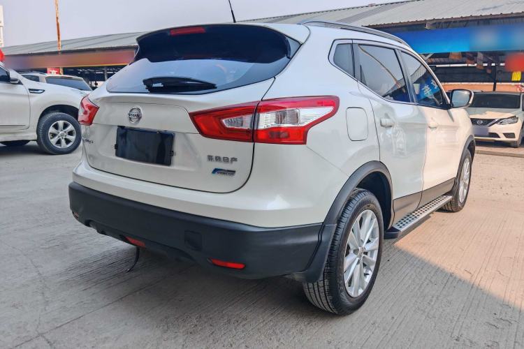 Used Nissan Qashqai 2016 1.2T CVT Fashion Edition Exterior 5