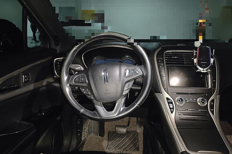 Used Lincoln MKX 2015 2.0T Two-Wheel Drive Deluxe Edition