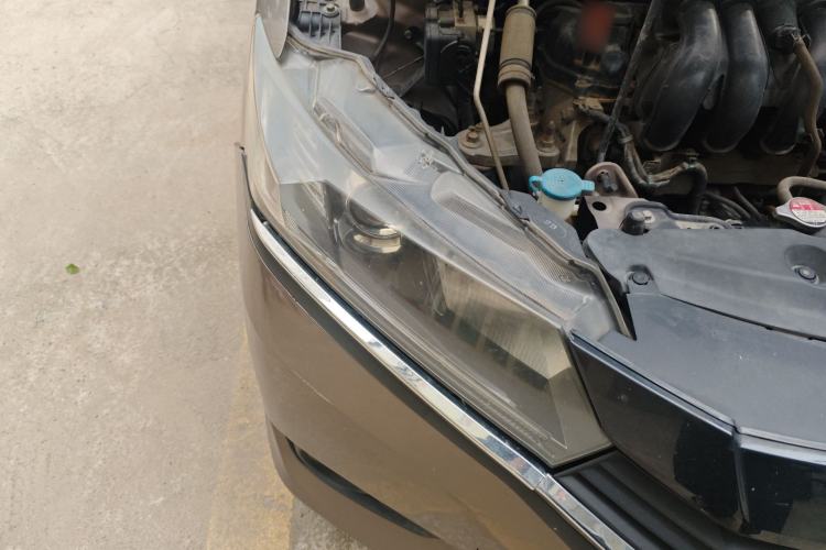 Used Honda Greiz 2016 1.5L Manual Classic Edition Right Front Headlight