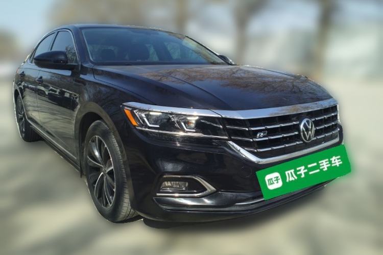 Used Volkswagen Passat 2020 Facelift 330TSI Elite Edition China VI Standard Front Right 45 Deg