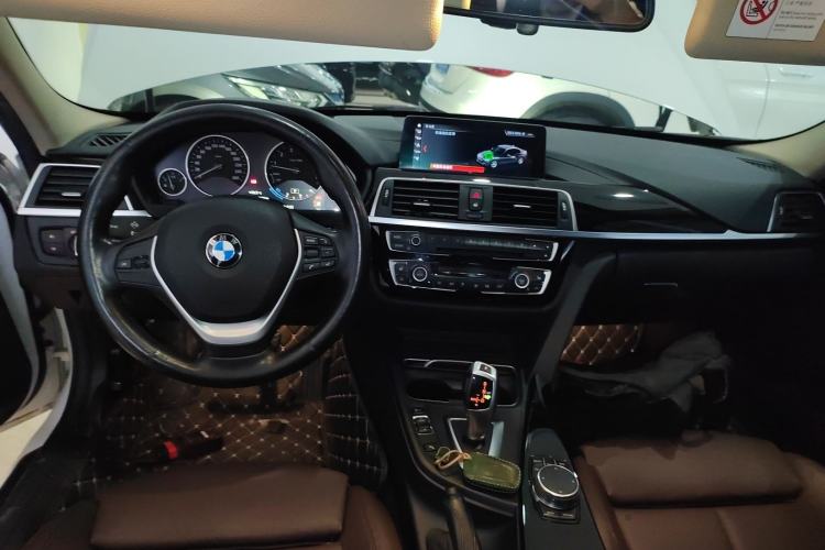 Used BMW 3 Series 2019 320Li Fashion Model
