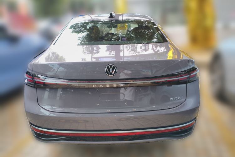 Used Volkswagen Passat 2025 Pro 380TSI Dragon Supreme Edition Rear