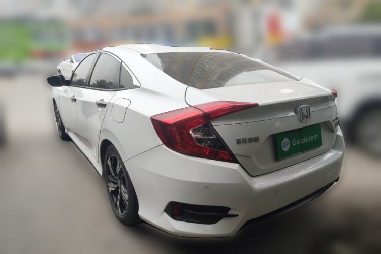 Used Honda Civic 2016 220TURBO CVT Prestige Edition
