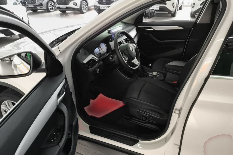 Used BMW X1 2019 sDrive20Li Leading Model
