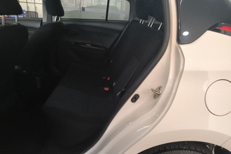 Used Toyota YARiS L Zhi Xuan 2019 1.5E CVT Dynamic Edition China VI compliant
