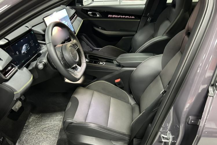 Used Lynk & Co 03 2025 1.5TD DCT Champion Edition Pro
