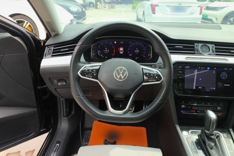 Used Volkswagen Magotan 2023 2 Million Units Commemorative Edition 330TSI DSG Luxury Version
