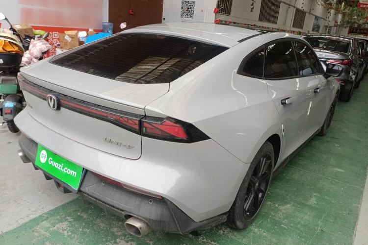 Used CHANGAN UNI-V 2022 1.5T Prestige Version Rear Right 45 Deg