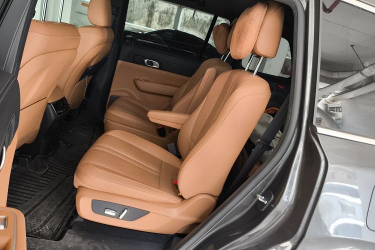 Used Li Auto ONE 2020 Extended-Range 6-Seater Version
