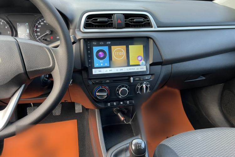 Used Hyundai Verna (older generation) 2017 1.4L Manual Refreshed Version China V Standard
