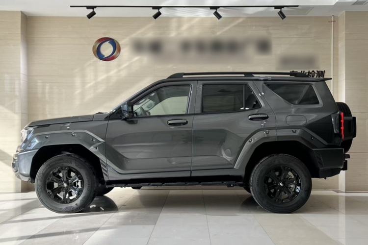 Used Tank 400 2025 2.4T Diesel Version
