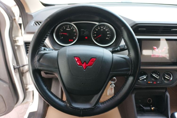 Used Wuling Hongguang 2021 1.5L S Comfort Edition LAR