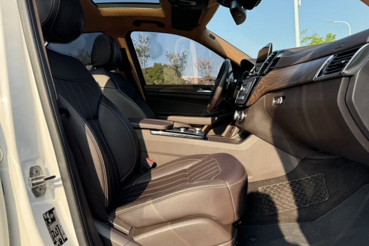 Used Mercedes-Benz GLE 2017 GLE 400 4MATIC
