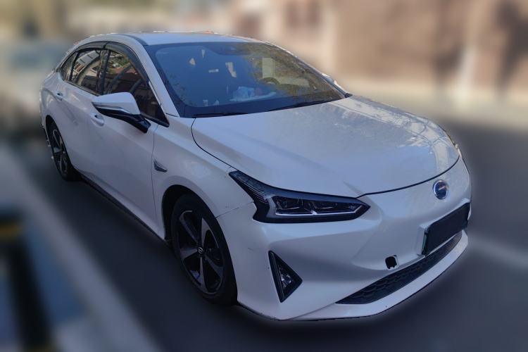 Used GAC Group Toyota iA5 2019 Leading Edition Front Right 45 Deg