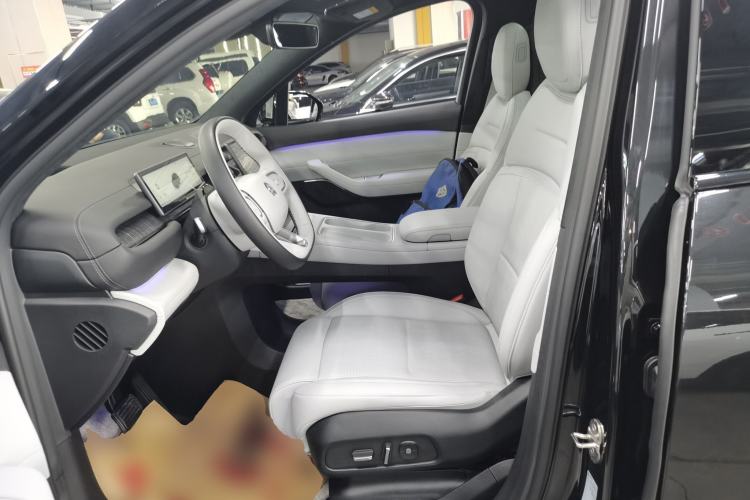 Used Nio ES6 2024 75 kWh
