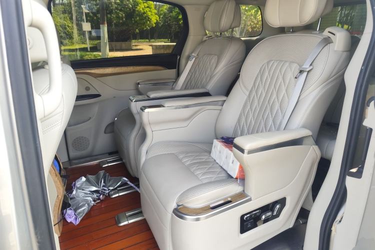 Used Buick GL8 2018 ES 28T Comfort Model China VI Standard Left Rear Seat