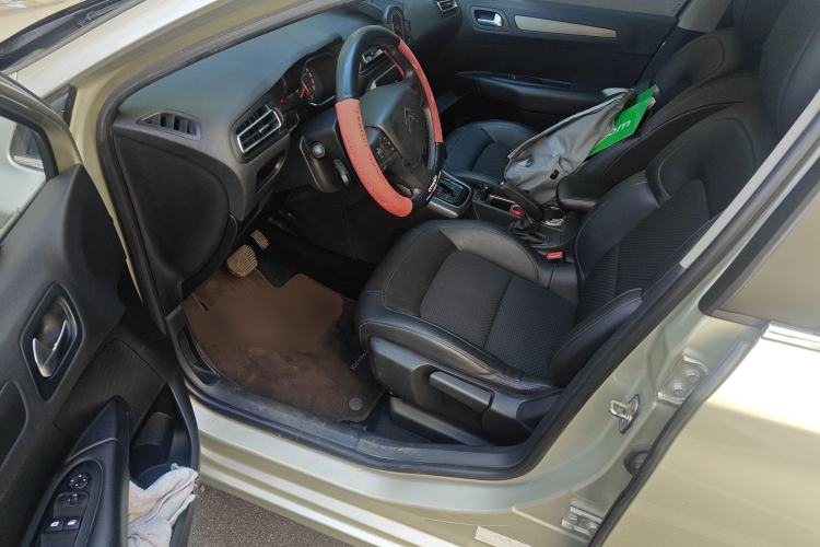 Used Citroen C4 Sega 2016 1.6L Automatic Luxury Model
