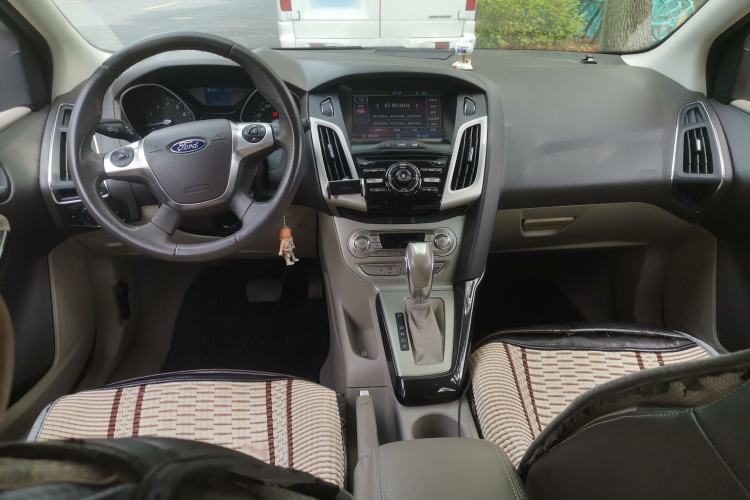 Used Ford Focus 2012 Hatchback 1.6L Automatic Fashion Edition