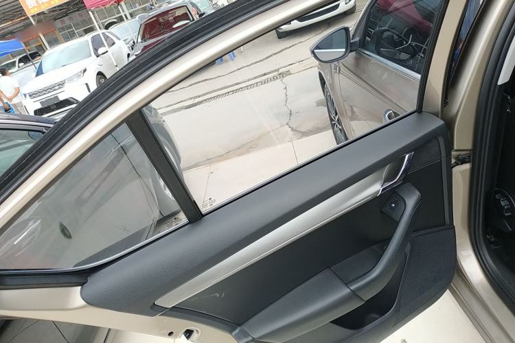 Used Skoda Octavia 2019 TSI230 DSG Luxury Edition