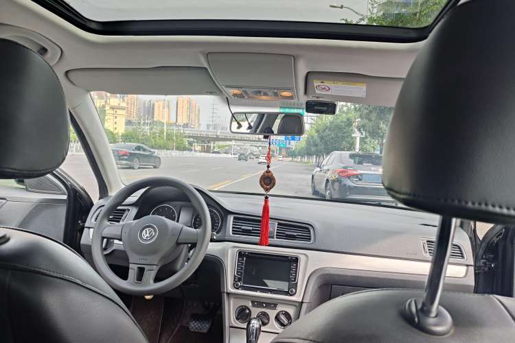 Used Volkswagen Lavida 2013 Restyled Classic 1.6L Automatic Comfort Edition