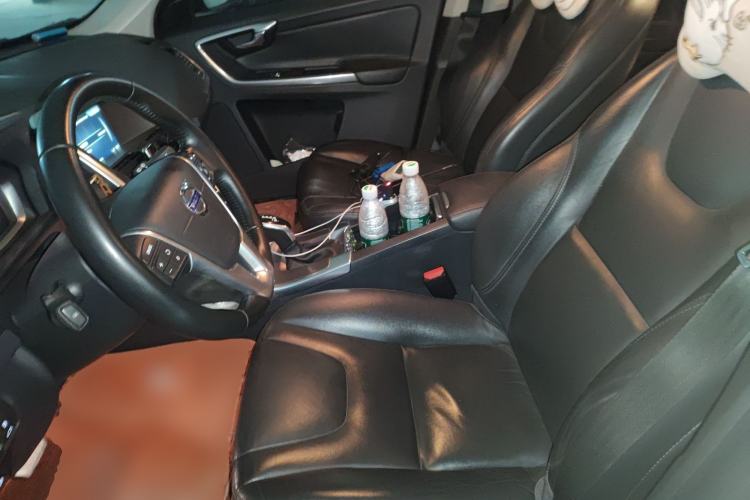 Used Volvo XC60 2017 T5 AWD Smart Upgrade Model