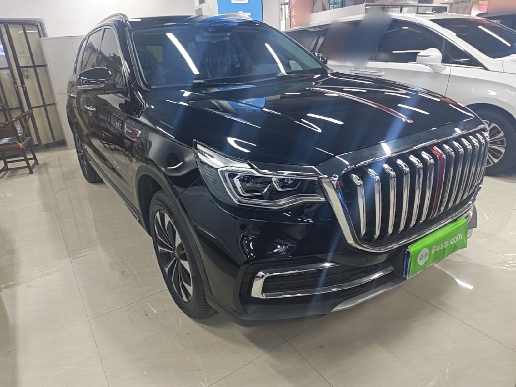 Hongqi HS7 2022 3.0T Automatic All-Wheel Drive ZhiLian Flagship Edition Five Seats — снимка 3