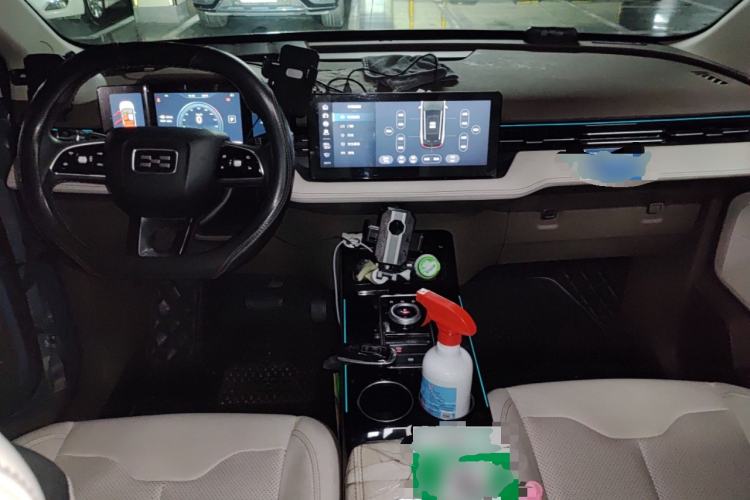 Used Aiways U5 2021 U5 Long-Range PURE Intelligent Edition Center Console