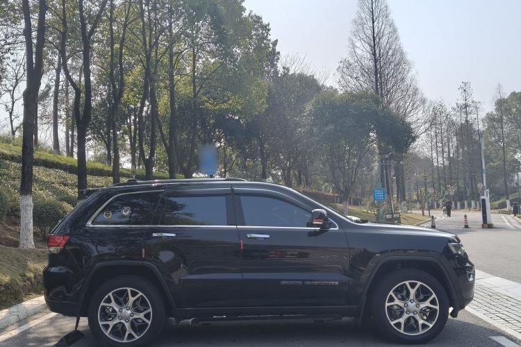 Used Jeep Grand Cherokee 2020 3.0L Elite Navigation Edition