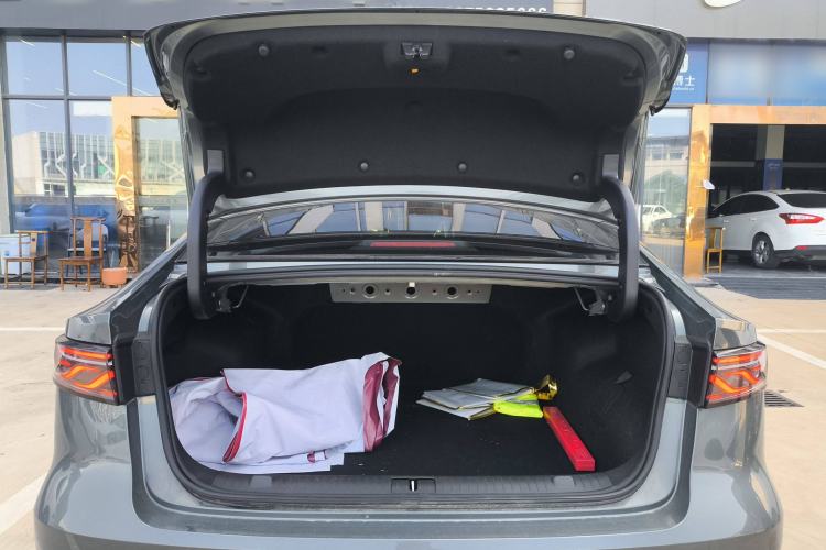 Used Chery Fengyun A8L 2025 1.5 TGDI 145 km Luxury Version
