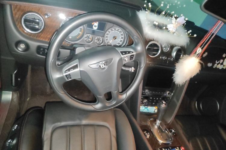Used Bentley Continental 2012 4.0T GT V8 Steering Wheel