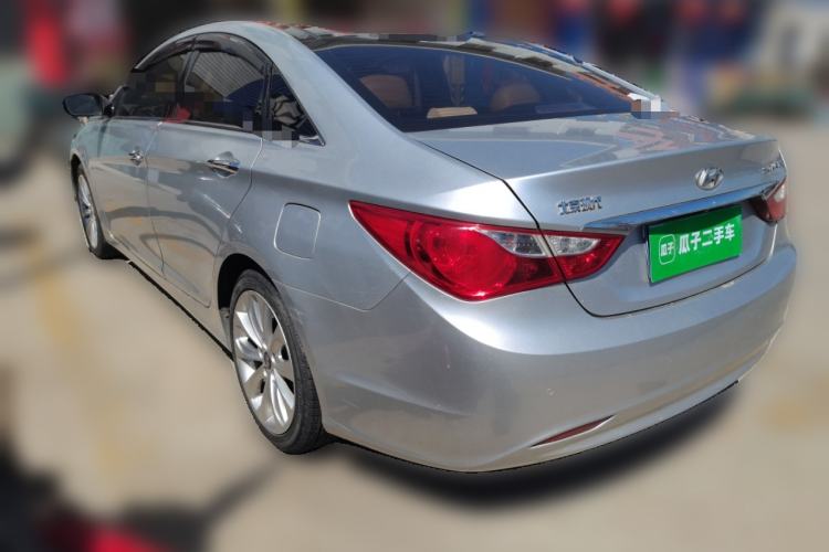 Used Hyundai Sonata 2011 2.0L Automatic Supreme Edition
