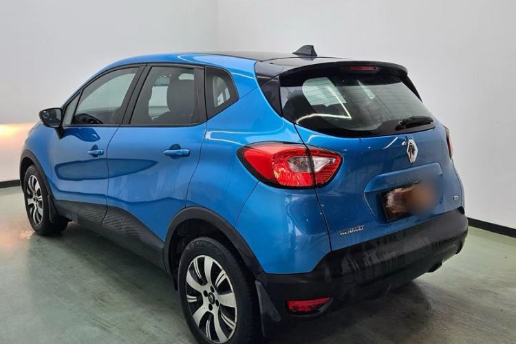 Used Renault Captur 2015 1.2T Automatic Standard Edition