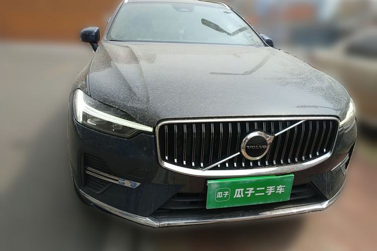Used Volvo XC60 2023 B5 4x4 Smart Luxury Edition