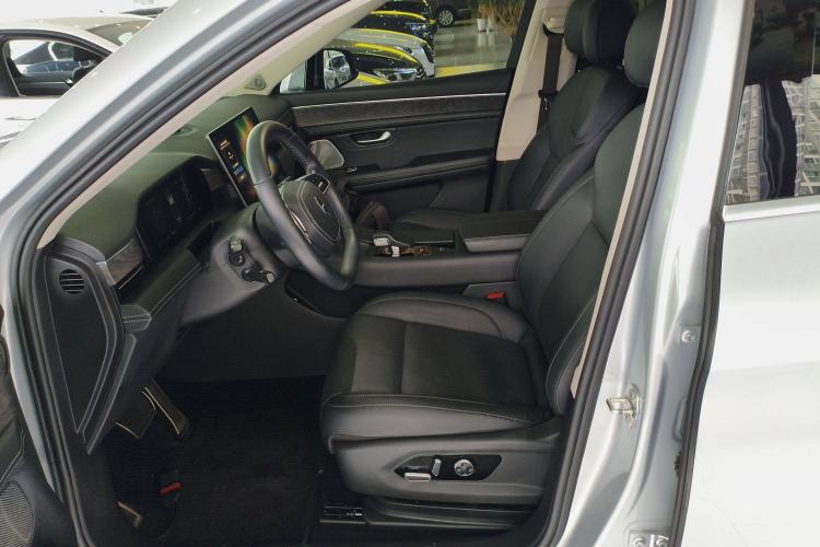 Used Hima AITO M5 2022 Extended-Range Four-Wheel Drive Performance Version Left Front Seat