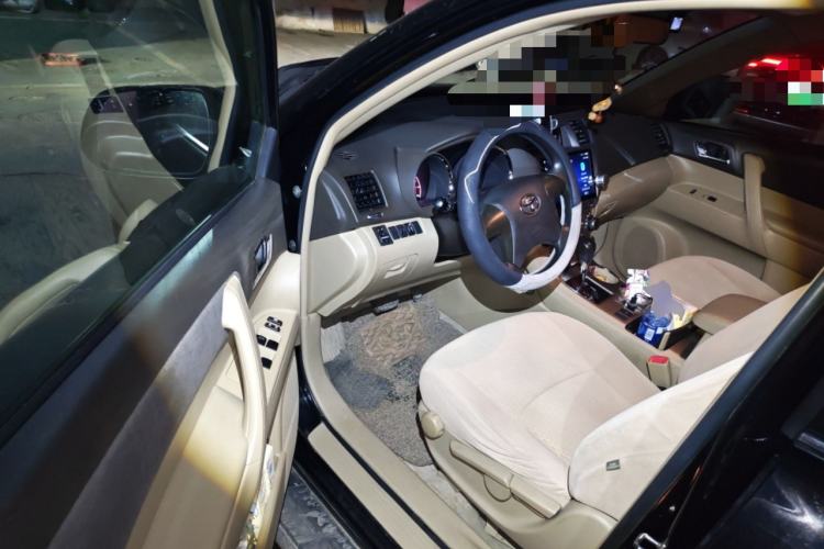 Used Toyota Highlander 2012 2.7L 2WD 5-Seater Elite Edition Driver Seat