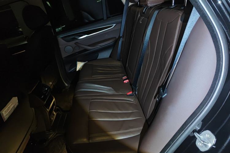 Used BMW X5 2018 xDrive28i
