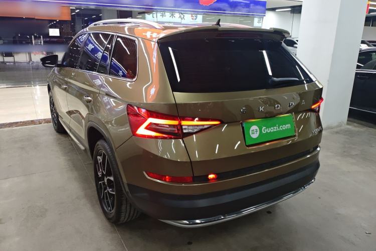Used Skoda Kodiaq 2019 Facelifted TSI330 7-Seater Two-Wheel-Drive Luxury Enjoyment Edition China VI Standard Rear Left 45 Deg