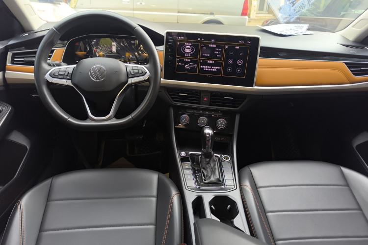 Used Volkswagen Bora 2023 200TSI DSG Enjoyment Edition Center Console