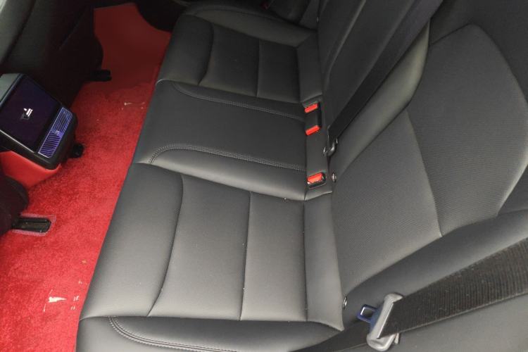 Used Tesla Model 3 2025 Rear-Wheel-Drive Version
