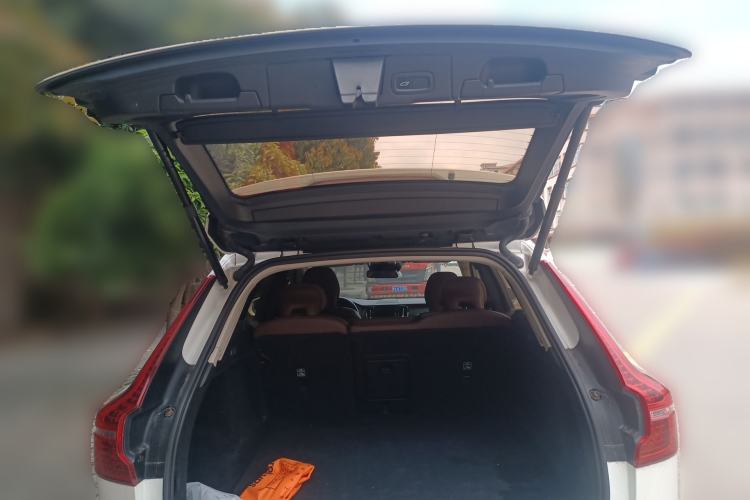 Used Volvo XC60 2020 T5 4x4 Zhiyi Luxury Edition
