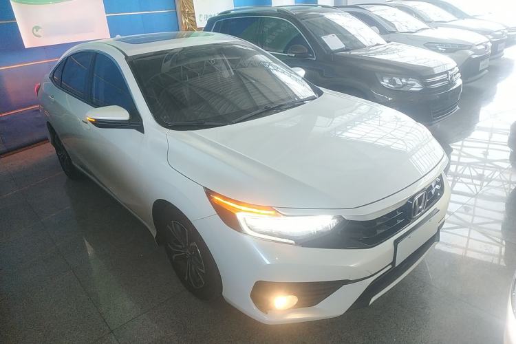 Used Honda Envix 2022 180TURBO CVT Comfort Version Front Right 45 Deg