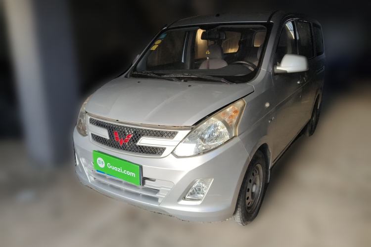Used Wuling Rongguang V 2015 1.5L Practical Version
