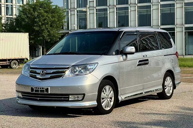 Used Honda Elysion 2012 2.4L VTi Luxury Edition